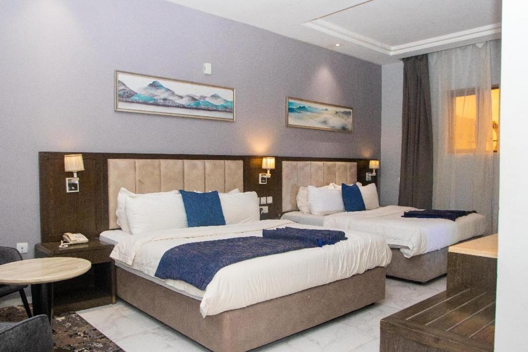 Perfecto La Villa Hotel And Suites Лагос Экстерьер фото